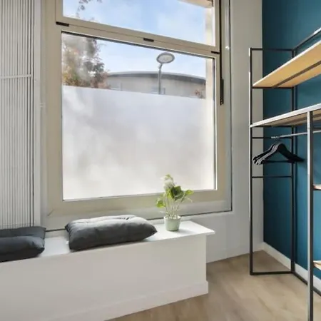 Apartament Charming One Bedroom Flat - Porte Versailles