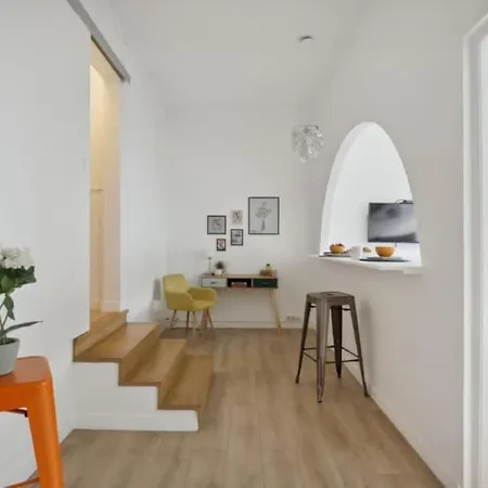 Charming One Bedroom Flat - Porte Versailles Apartament Paryż