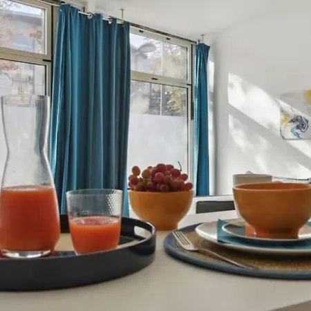 Charming One Bedroom Flat - Porte Versailles